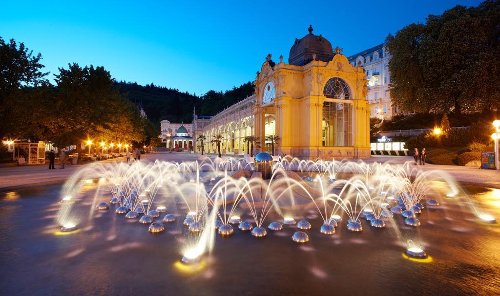 Hotel Excelsior Маріанські Лазні Екстер'єр фото