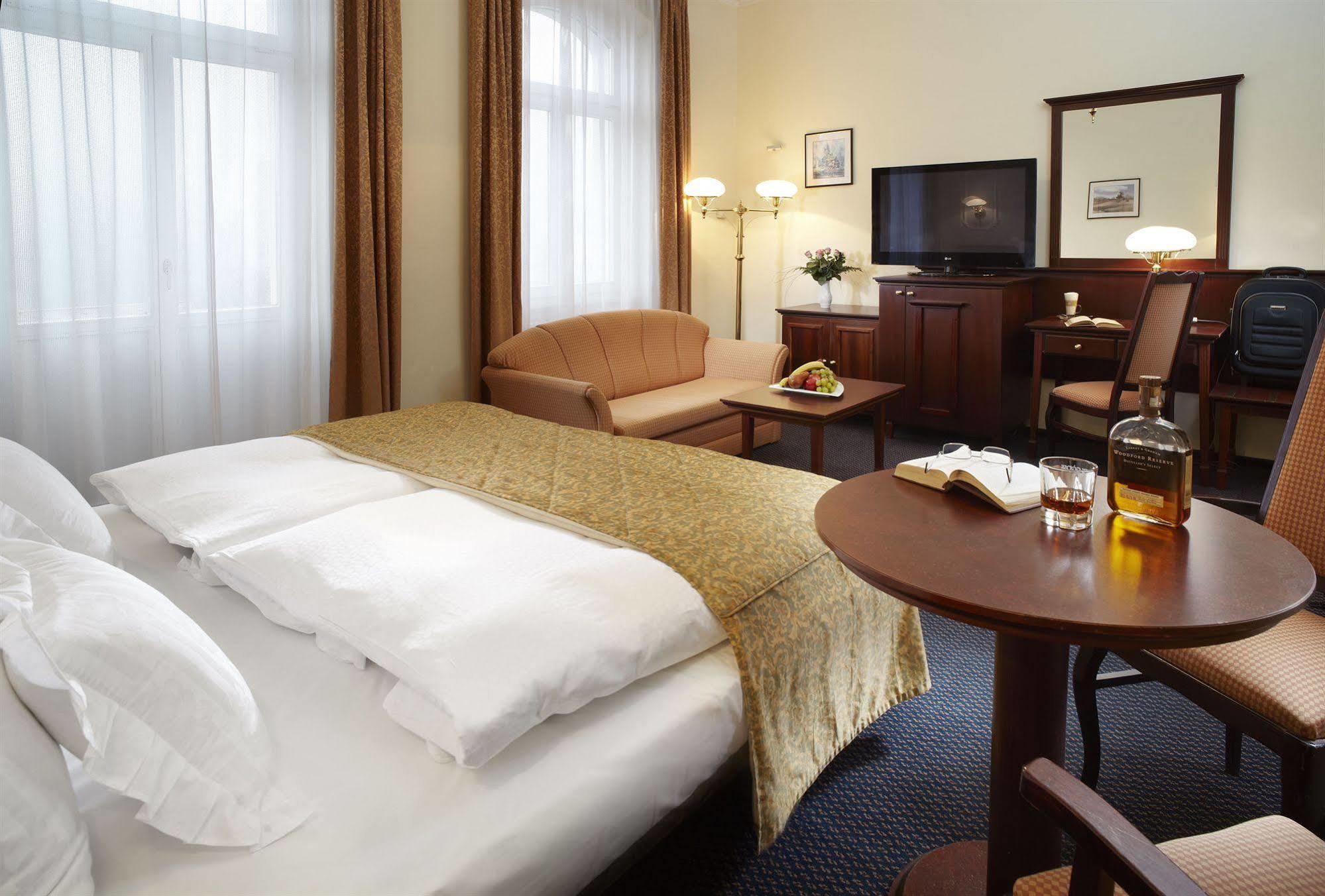 Hotel Excelsior Маріанські Лазні Екстер'єр фото